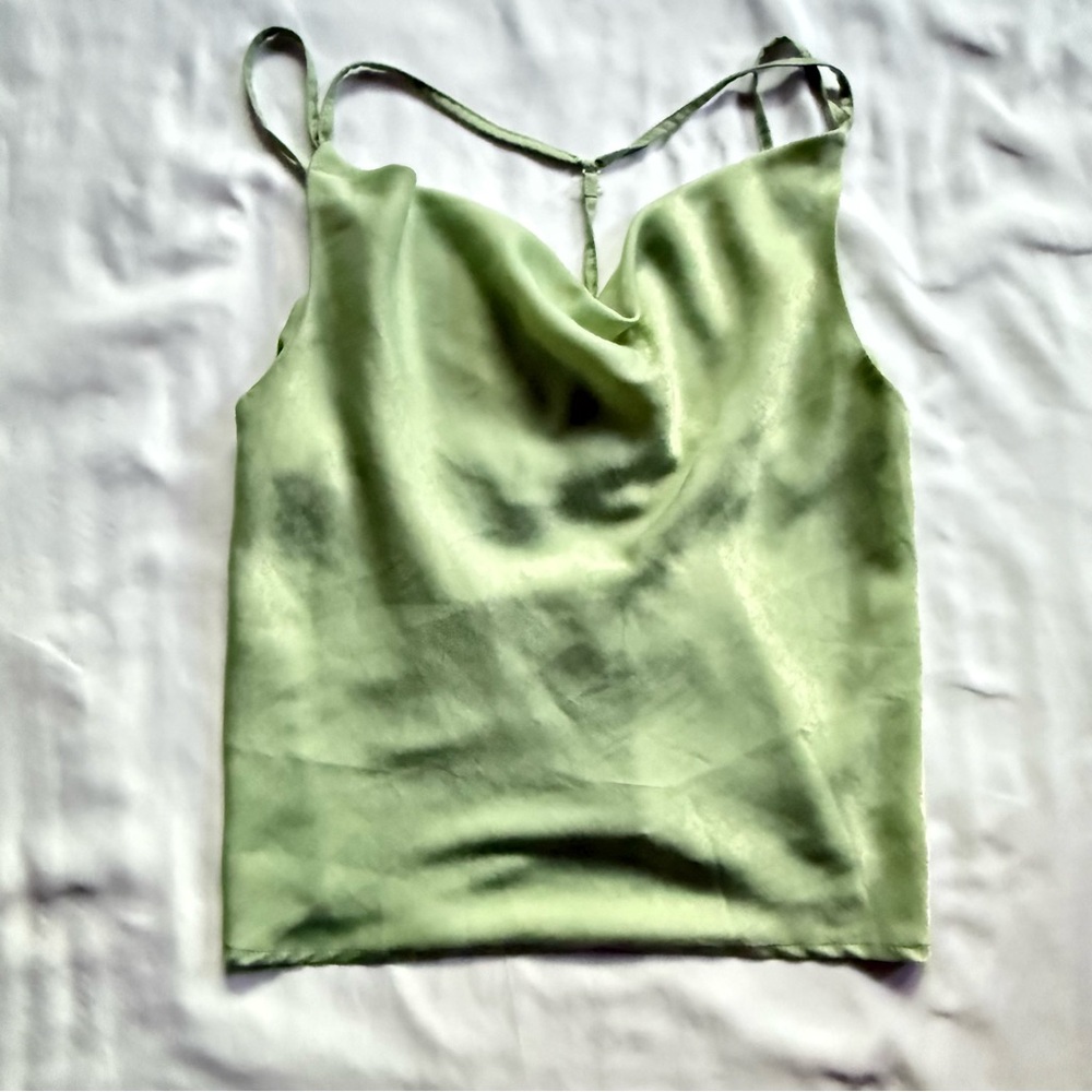 SHEIN Green Sleeveless Fitted Camisole women’s small